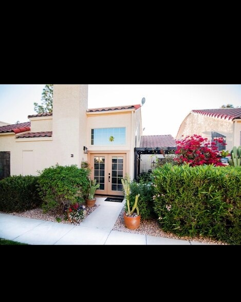 Primary Photo - 602 N May