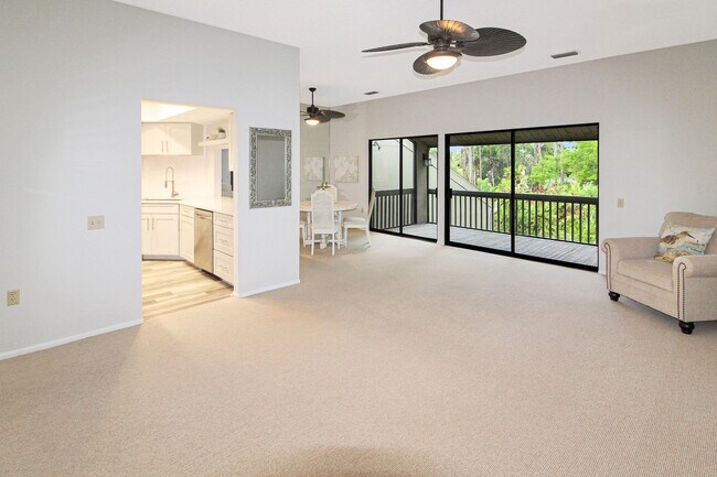 Building Photo - Pine Run Annual Condo for Rent