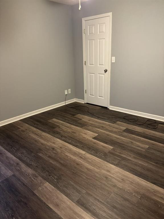 Building Photo - 2460 Huntington Dr