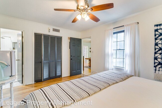 Building Photo - 4 br, 2 bath House - 621 Sam Calloway