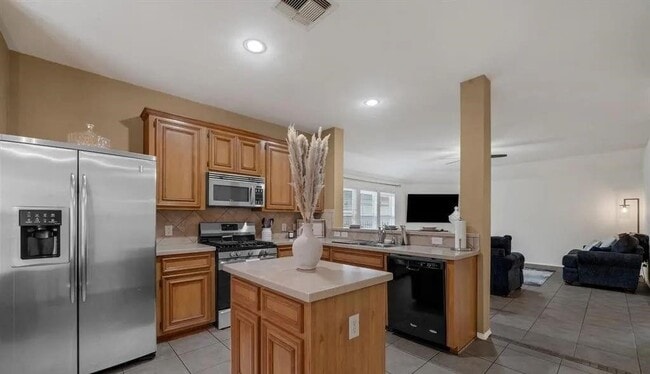 Building Photo - 2507 Rustic Trail Ln