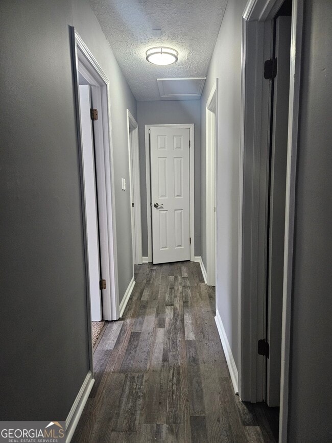 Building Photo - 4115 Cranwood Dr