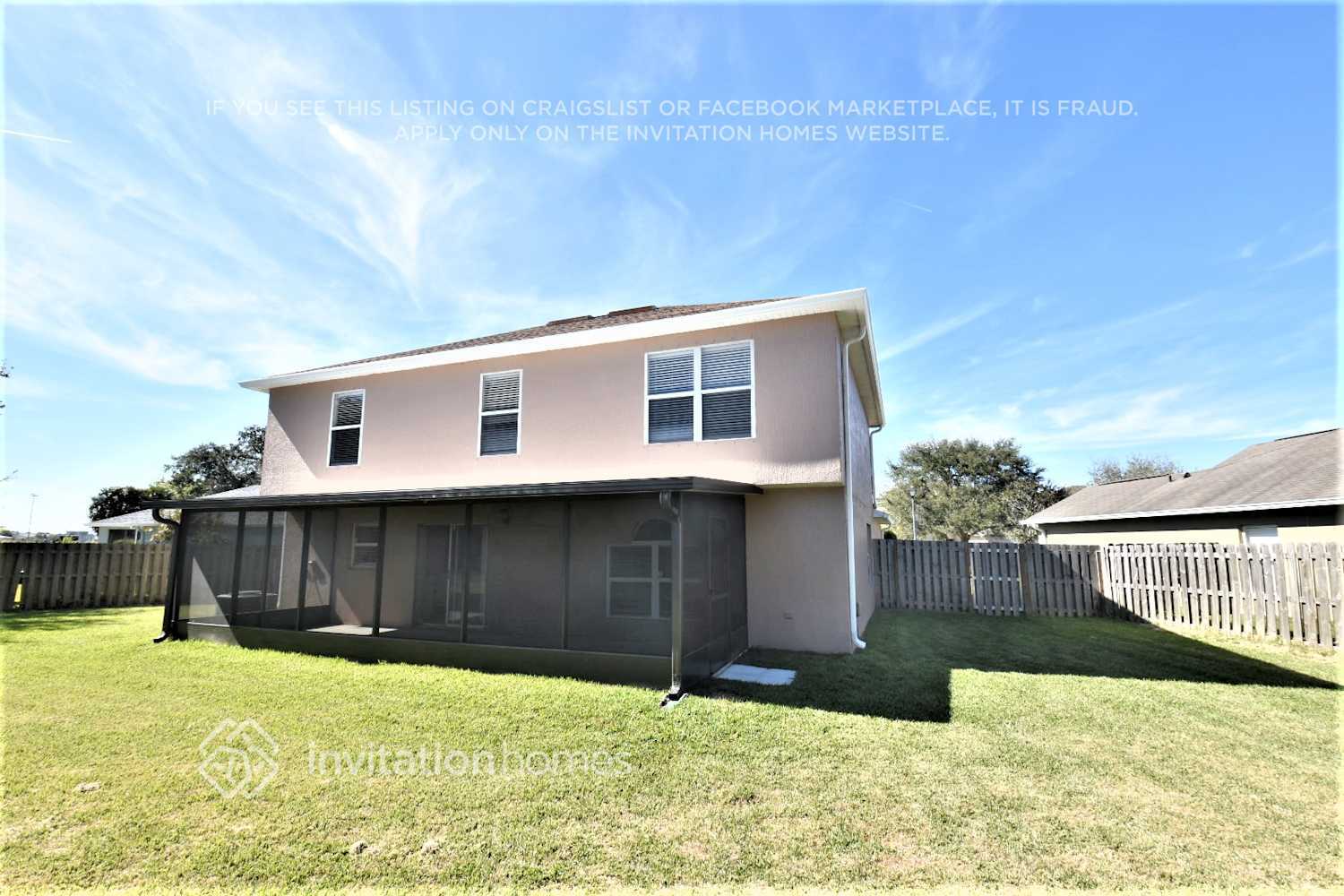 Building Photo - 2210 Brookshire Cir