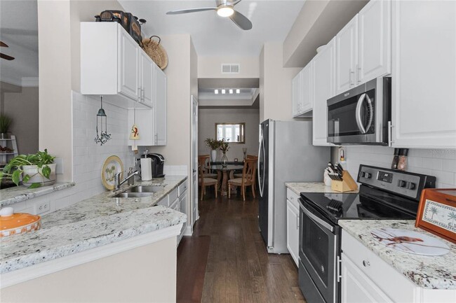 Building Photo - 501 Mirasol Cir