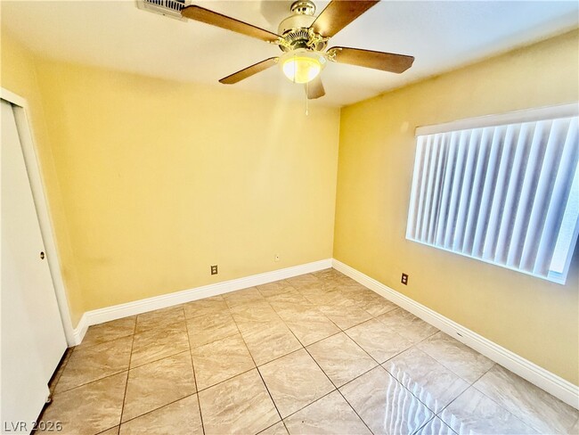 Building Photo - 4851 Stormy Ridge St