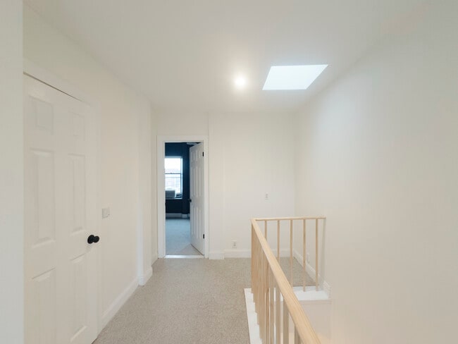 Building Photo - 1924 North St