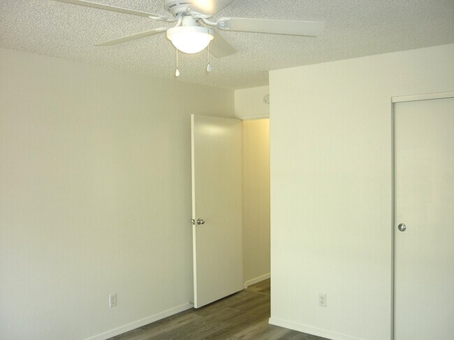 Building Photo - 94-828 Lumiauau St