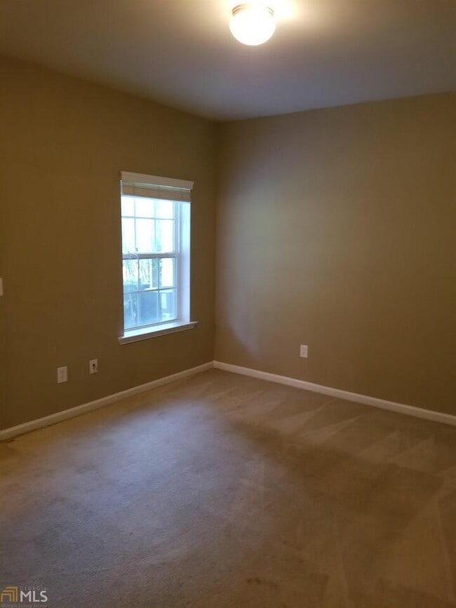 Building Photo - 3616 Utoy Dr SW