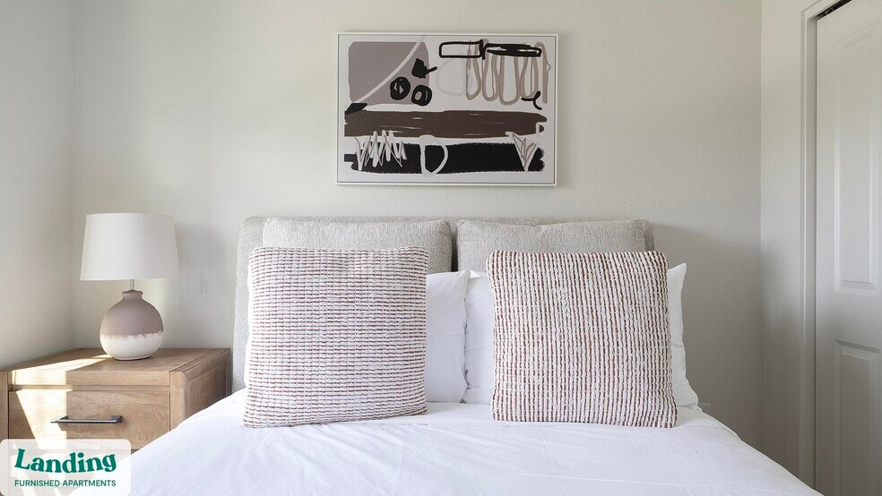 Building Photo - 2115 windsor Blvd