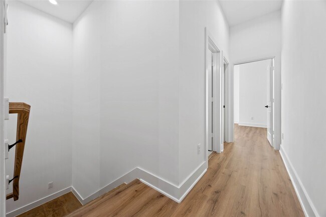 Building Photo - 7719 Orebo St