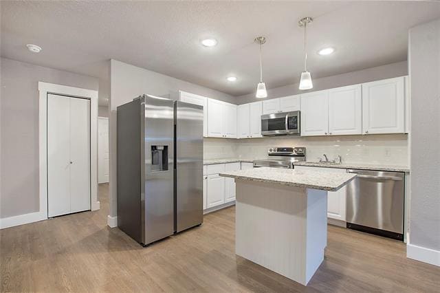 Building Photo - 801 Sunny Slope Dr