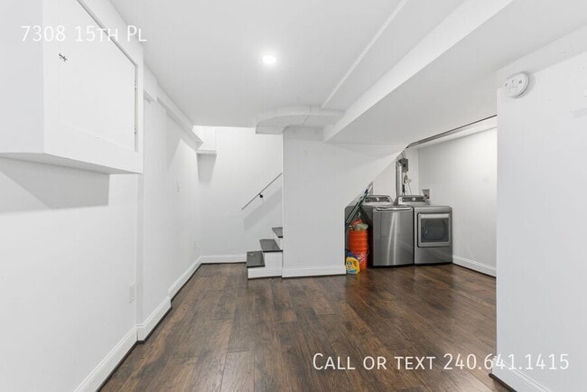 Building Photo - 7308 15th Pl