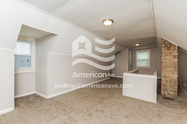 Building Photo - 4632 St Johns Ave