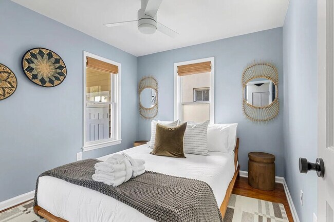 Building Photo - 4 Gateway Walk