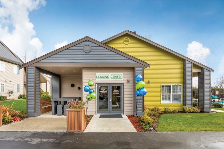 Primary Photo - The Stinson Apartment Homes