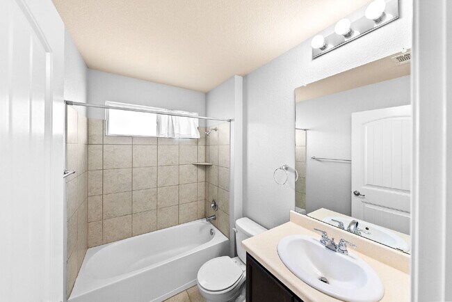 Building Photo - Welcome to The Bowen Floor Plan - 2 WEEKS ...