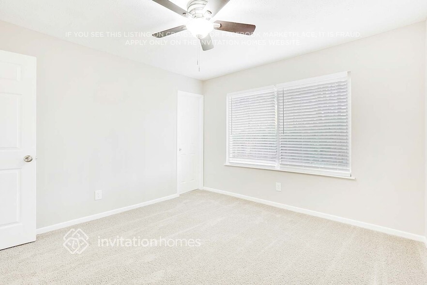 Building Photo - 3197 Delhi Dr