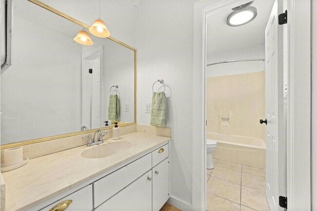 Building Photo - 11608 Big Trail