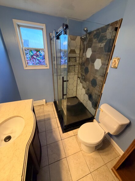 Building Photo - 103 Smalley St