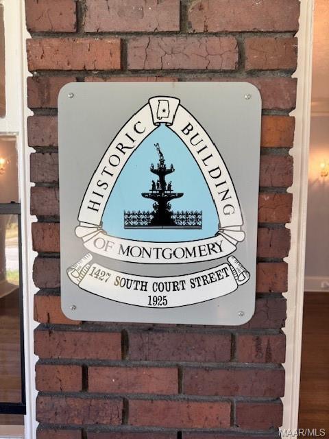 Building Photo - 1427 Court St