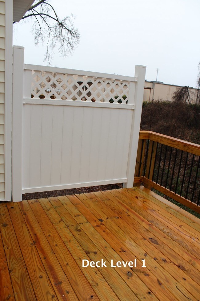 Building Photo - 205 Limerick Rd