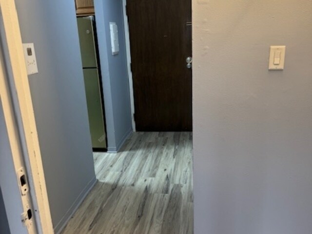 Building Photo - 220 S Roselle Rd