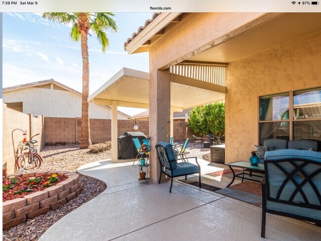 Building Photo - 18113 W Buena Vista Dr