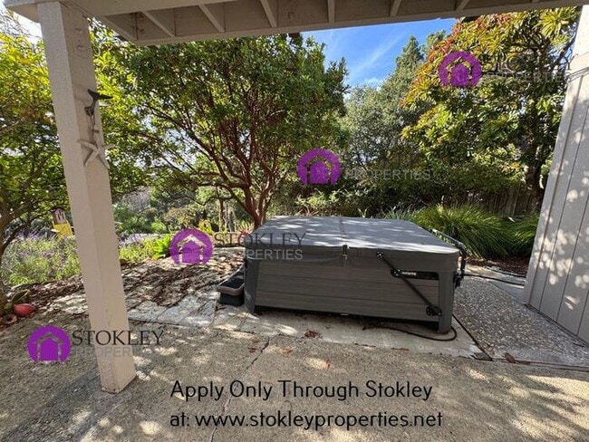 Building Photo - 155 Farallon Ct