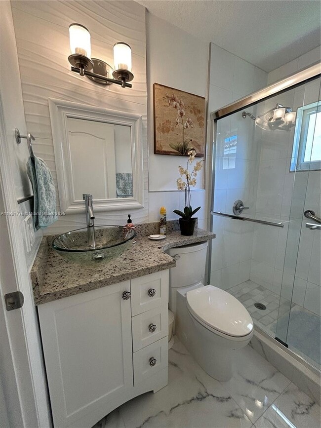 Building Photo - 16620 SW 101st Terrace