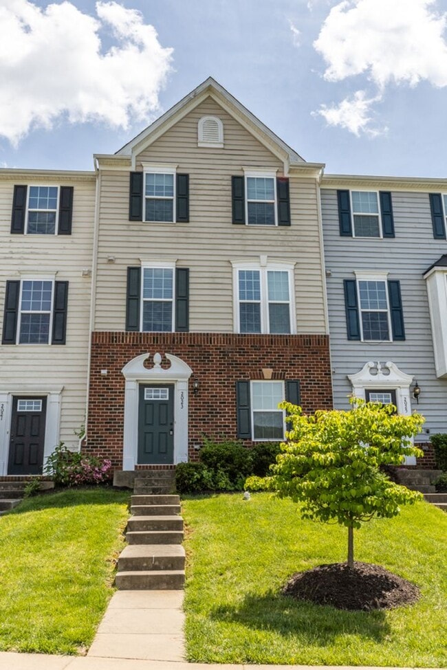 Building Photo - 2023 Verona Ct