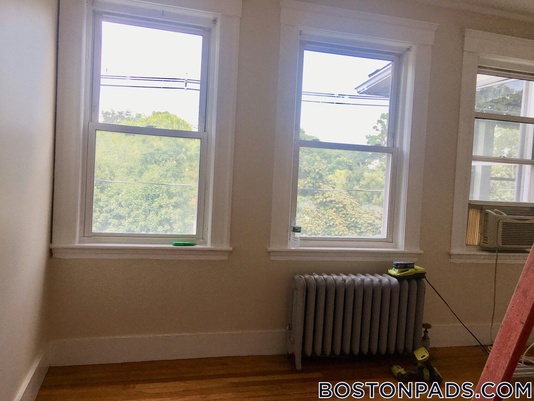 Building Photo - 102 Nonantum St