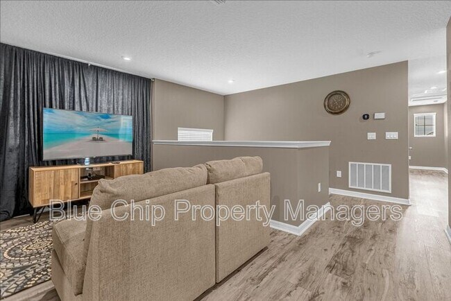 Building Photo - 8947 Amelia Downs Trail