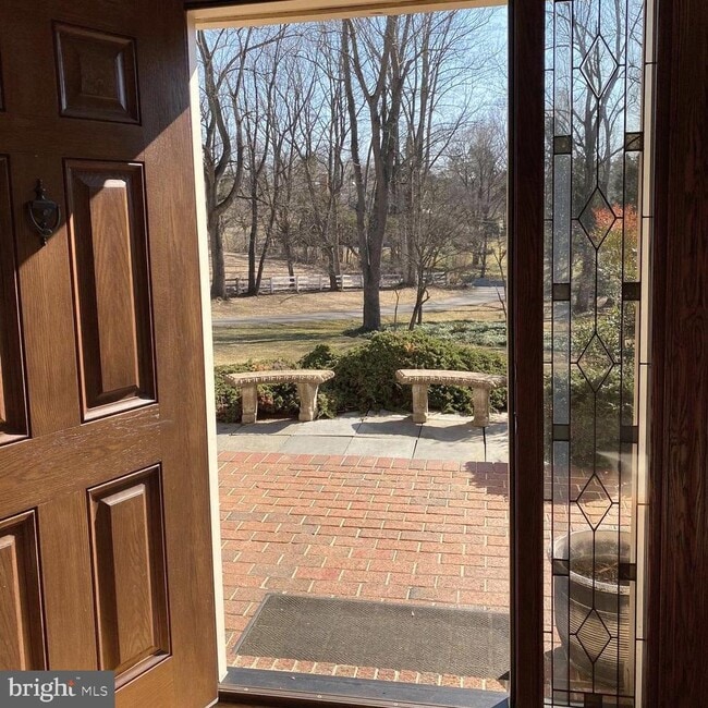 Building Photo - 9701 Georgetown Pike