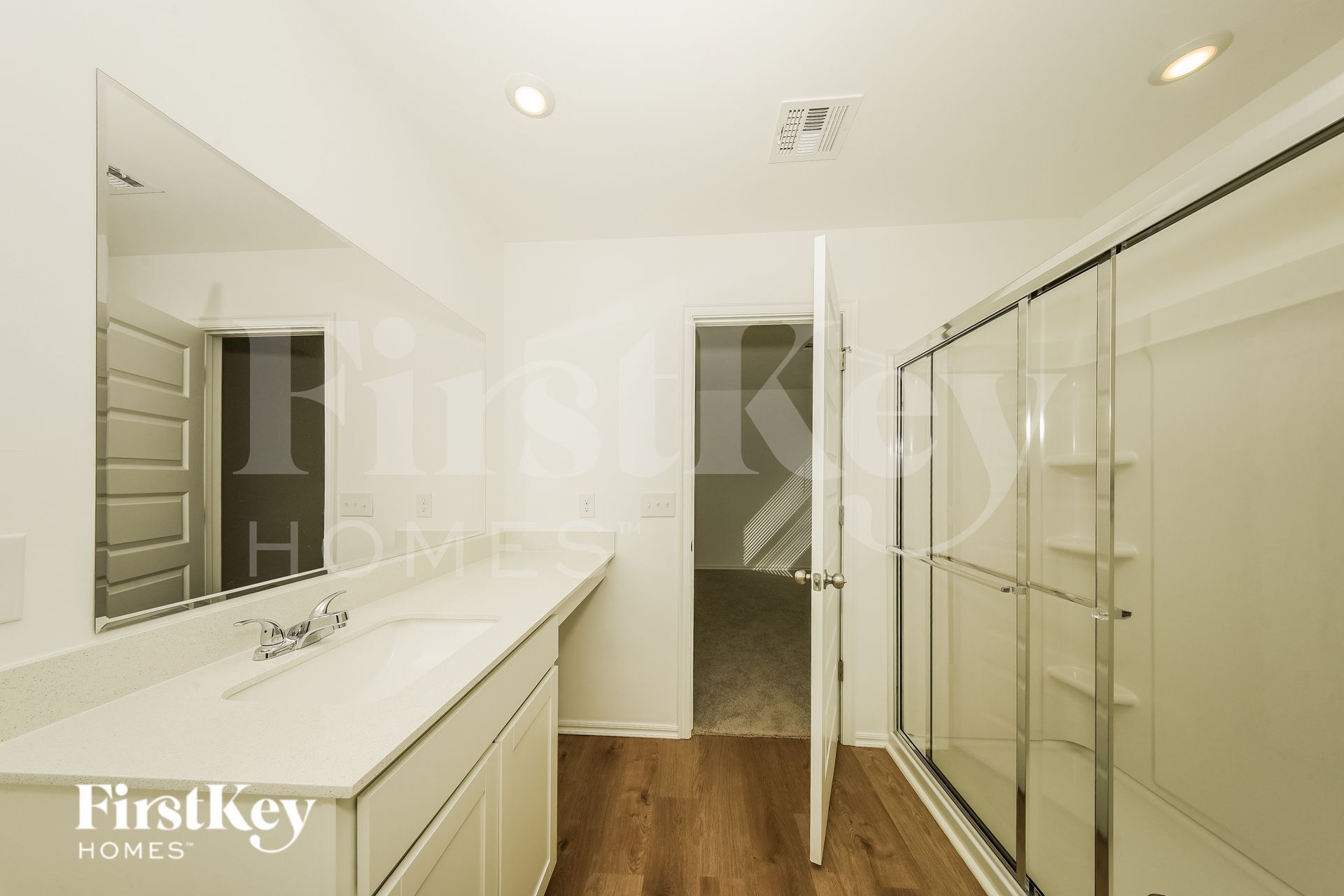 Building Photo - 437 Labelle Ln