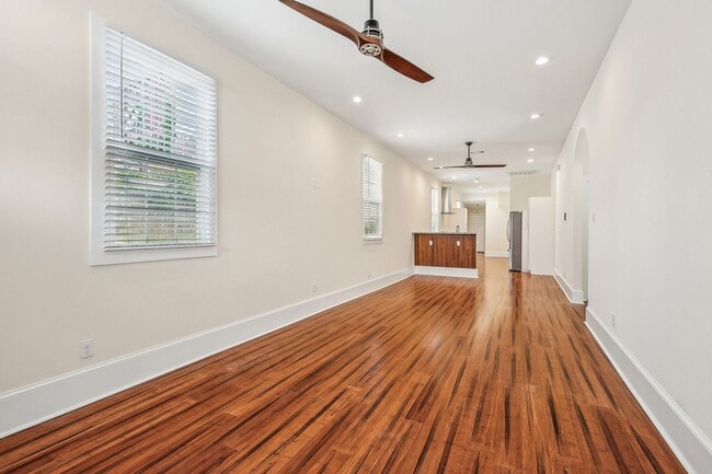 Building Photo - Better Price AND Reduced Deposit! Renovate...