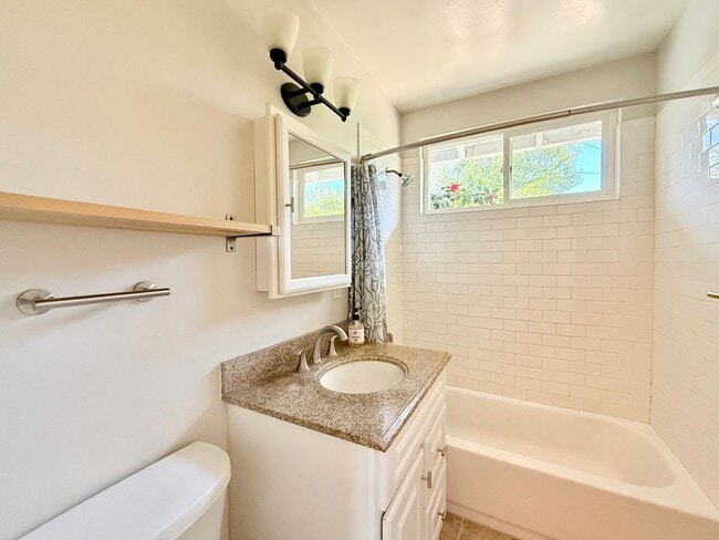 Building Photo - 4124 San Martin Way