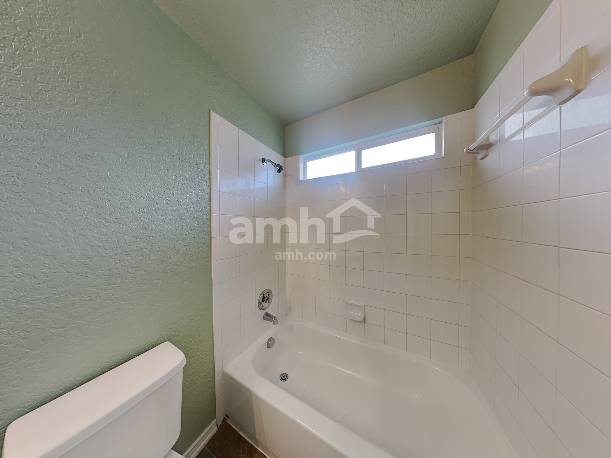 Building Photo - 12003 Allard Bluff