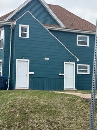 Building Photo - 1822 Belle Ave