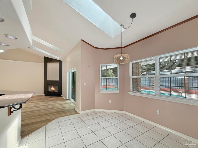 Building Photo - 2983 Shearwater Dr