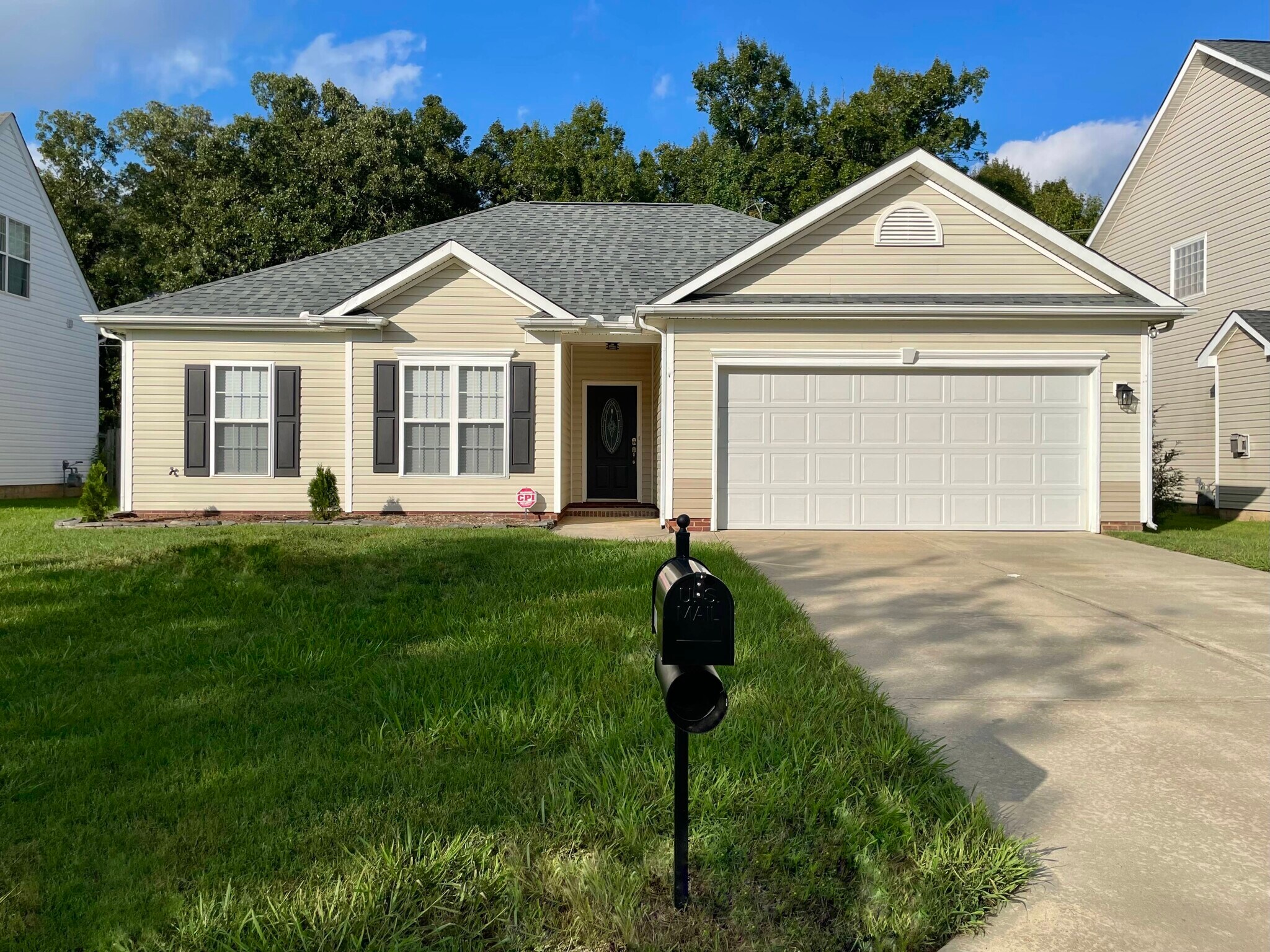 Building Photo - 6200 Trevor Simpson Dr