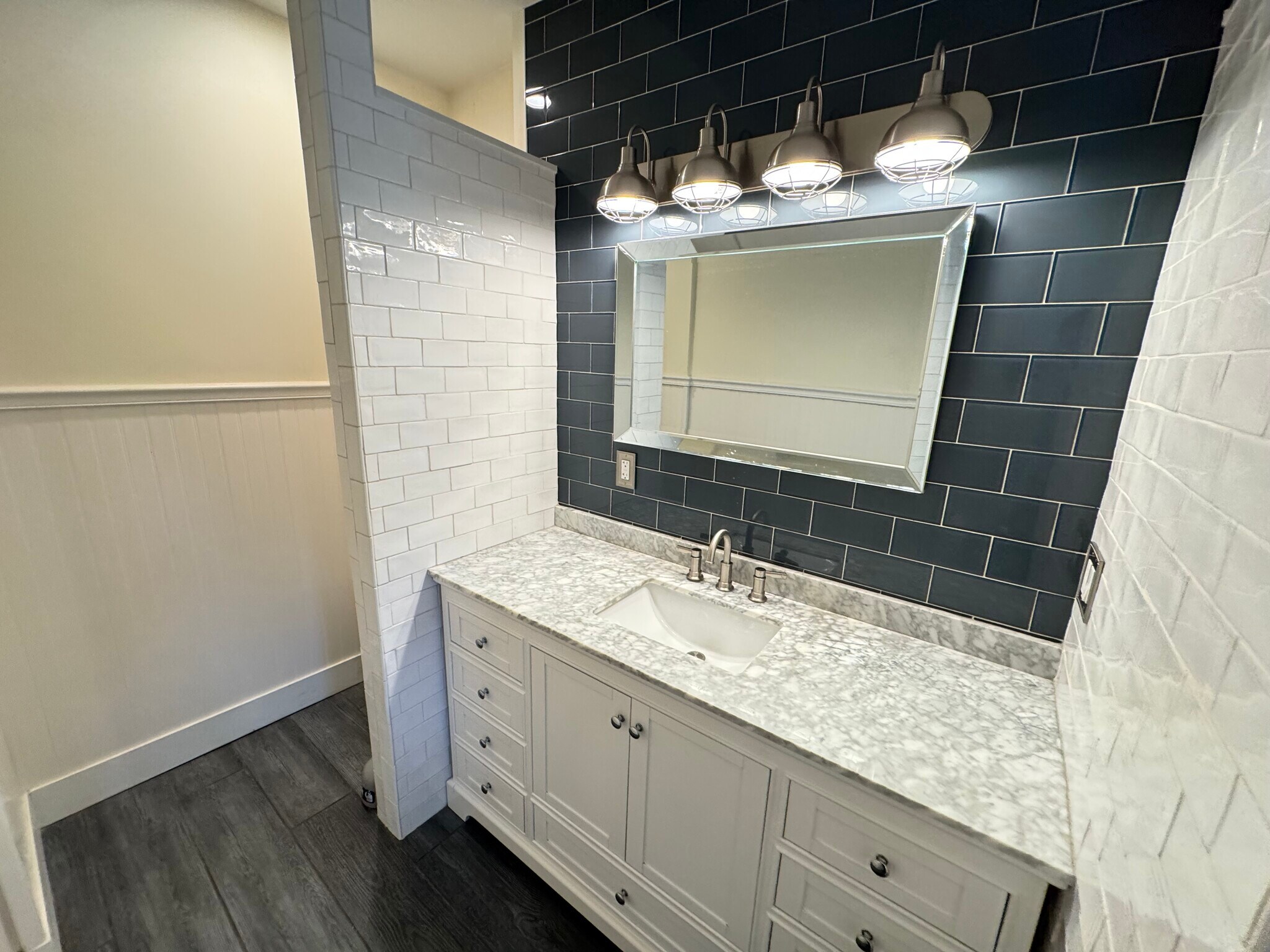 Building Photo - 5 Pearl St