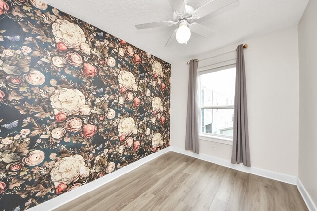 Building Photo - 1320 Dorothy St