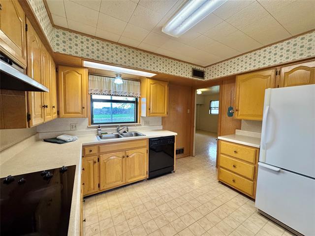 Building Photo - 1090 Fm 1200