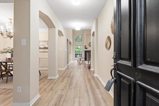 Building Photo - 2633 Shadow Hill Ln