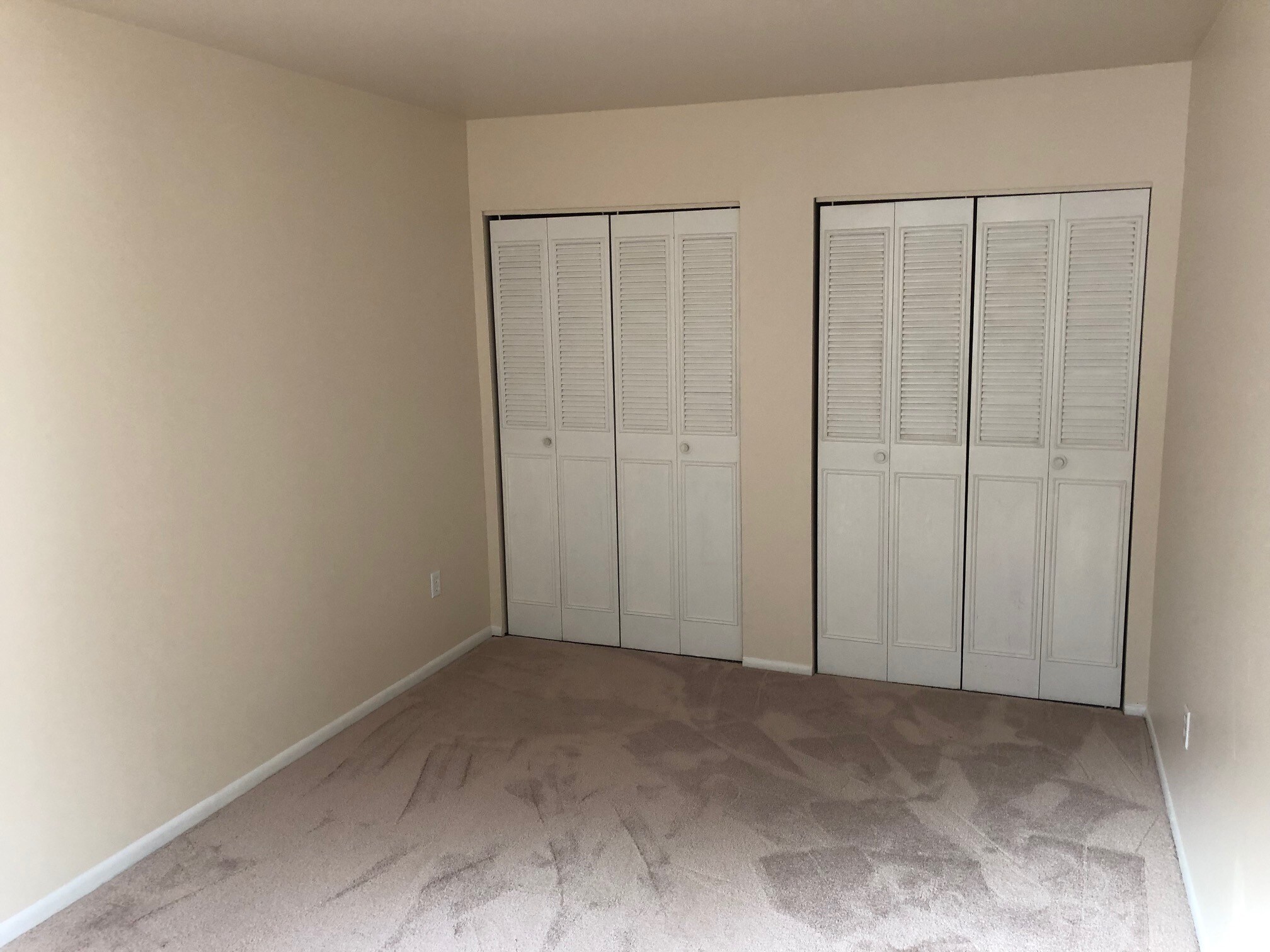 Building Photo - 1214 Fox Run