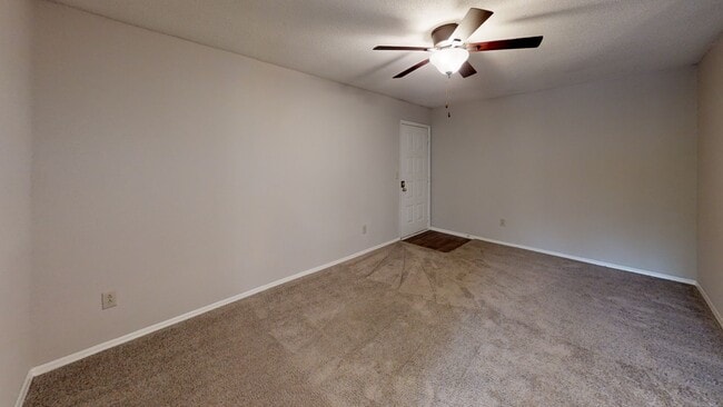 Living Room - Safire at Matthews