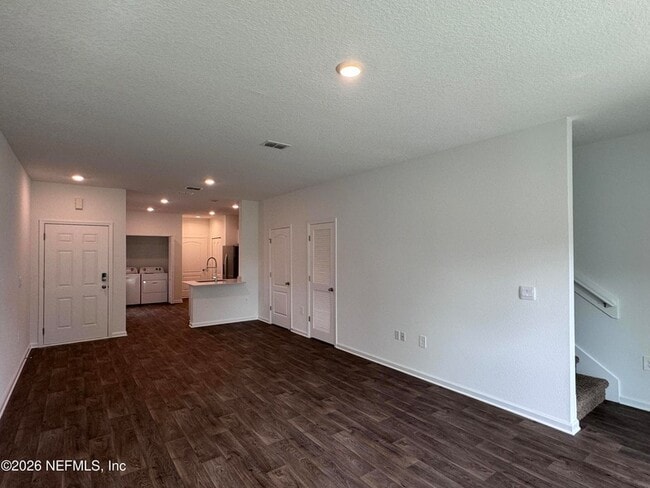 Building Photo - 9048 Alpine Aster Rd