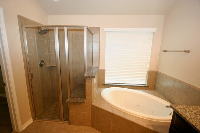 Building Photo - 28222 Helmsman Knolls Dr