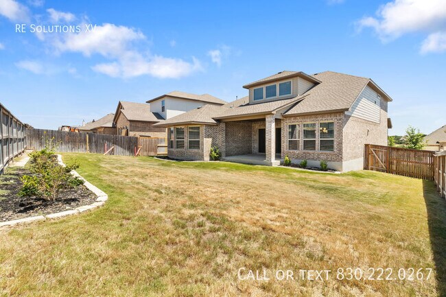 Building Photo - 29003 Throssel Ln