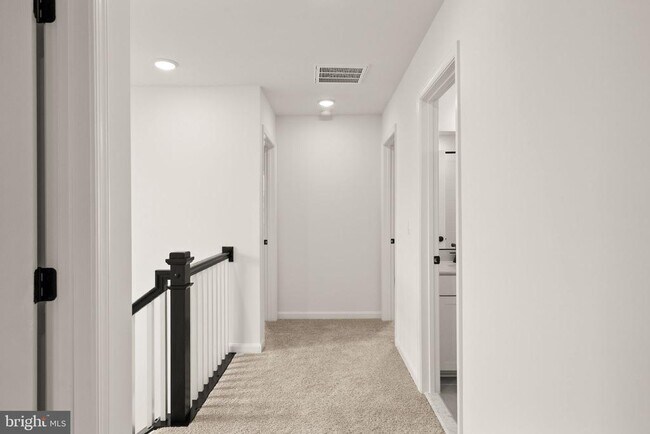 Building Photo - 9166 Arctic Fox Wy